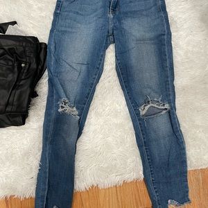 Just Black Midwaisted Knee Ripped Jeans- Size 26